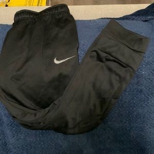 Boy Nike sweats